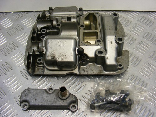 Suzuki 800 rocker cover - suzuki,
