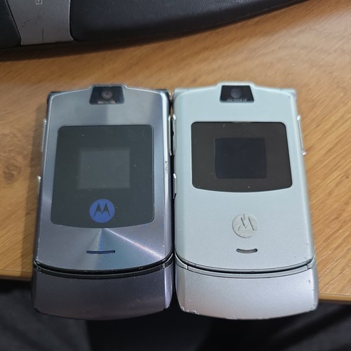 Motorola v3i joblot - motorola, v3