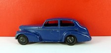 DINKY TOYS 39b OLDSMOBILE SIX SEDAN VIOLET BLUE WITH BLACK HUBS