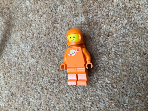Genuine lego classic spaceman - classic,