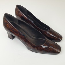 Stuart Weitzman Russell