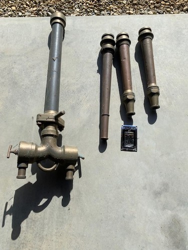Brass double headed standpipe