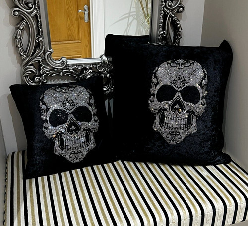 Rhinestone crystal skull - crystal,