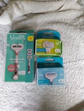 Gillette Venus rosegold handle and 11  various cartridges