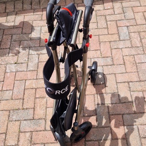 Four wheel foldable - four-wheel, walker
