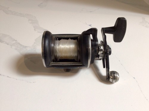 Penn 525 multiplier fishing - 525,