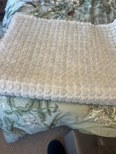 King Size Bed 3000 Pocket Sprung Mat.