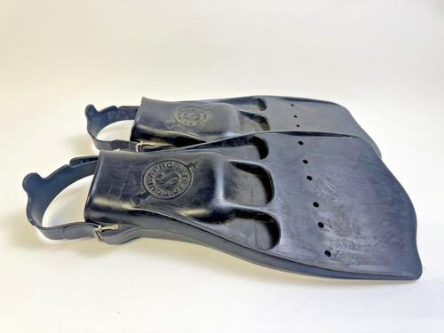 Vintage scubapro jet fins - scubapro,