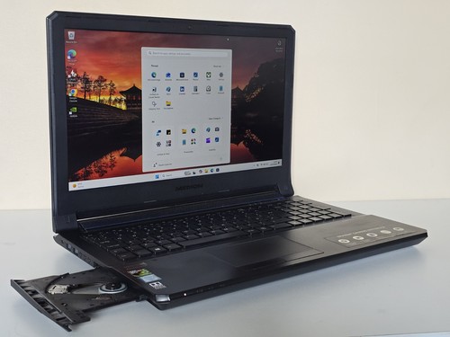 Medion erazer x6601 fhd - 15.6",