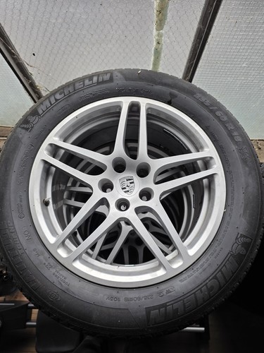 Genuine porsche macan - genuine,