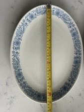 6 ROYAL DOULTON STAFFORDSHIRE LARGE OVAL DINNER PLATES OR SERVING PLATES TC1032