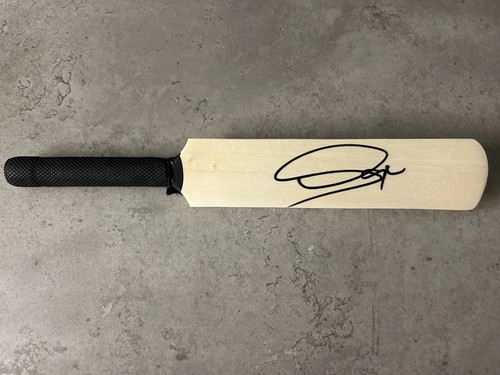 Sanju samson signed mini - sanju,