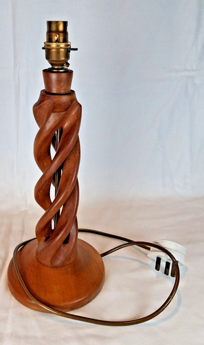 Lovely vintage hand carved - lovely,