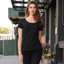 Scoop neck tshirt - neck, tee