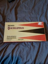 VINTAGE SPEAR'S BACKGAMMON GAME WITH WOODEN PLAYING PIECES COMPLETE