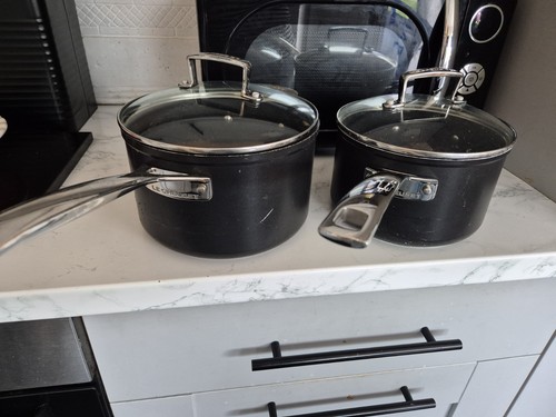 Creuset non stick - le,