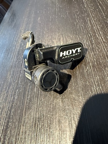 Hoyt ultra rest - ultra,