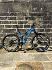 Specialized stunt jumper