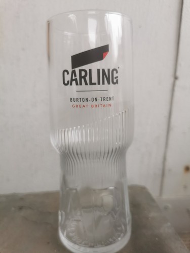 Carling pint beer glass - carling,