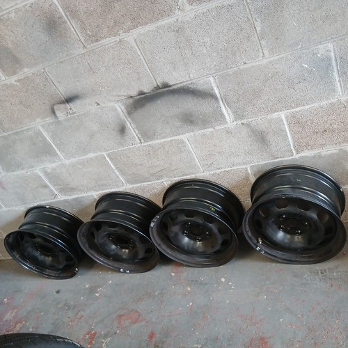 Black bmw steel wheels - black,