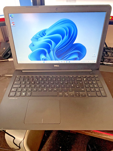 Dell latitude 3550 i3 4005u - dell,