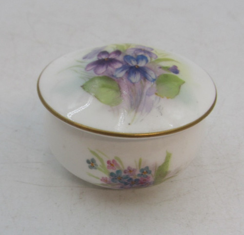 Royal worcester small hand - small,