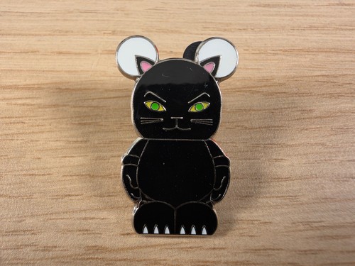 Disney trading pin vinylmation - trading,