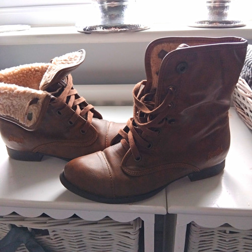 Blowfish brown faux - blowfish, leather