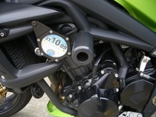 TRIUMPH STREET TRIPLE 675