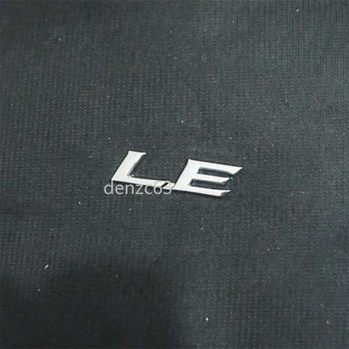 Silver chrome metal - silver, le