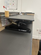 Yo-Yo Desk 90 – Black Sit Stand Desk Riser | Height Adjustable, Dual Monitor