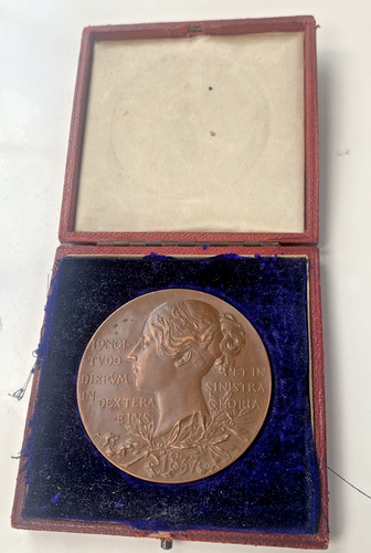 1897 offiicial queen victoria - queen,