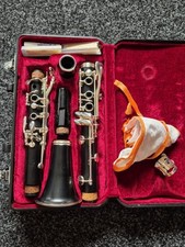 Jupiter B Flat Clarinet with Buffet Barrel and Accessories
