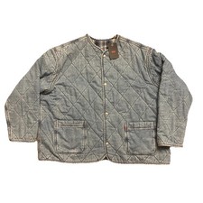 *NEW* Size XL - LEVIS