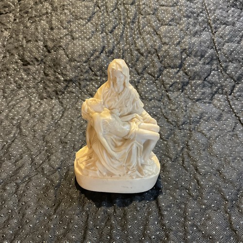 Pieta sculptor santini - a.,