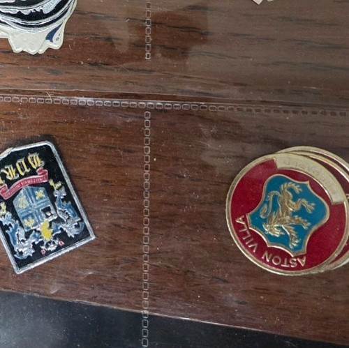 Esso football foil club badge - football,