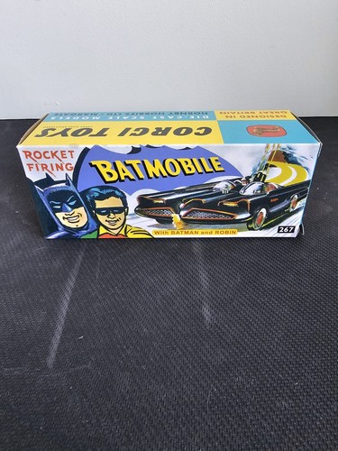 Corgi model club - corgi, batmobile