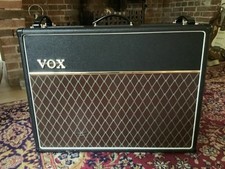VOX AC15C2 Custom two Channel Guitar Amplifier