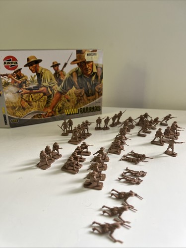 Airfix ww11 gurkhas 72 - gurkhas, 1:72