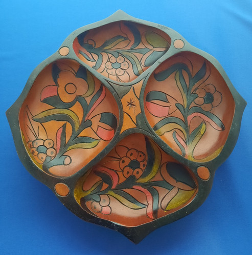 Stunning vintage hand - vintage, carved