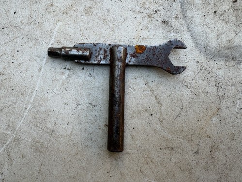 Vintage tool carburettor - vintage,
