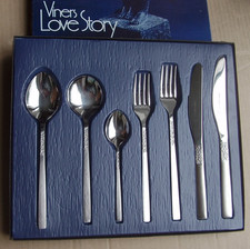 Viners LOVE STORY: Complete Seven Piece Pace Setting - Still in the Original Box