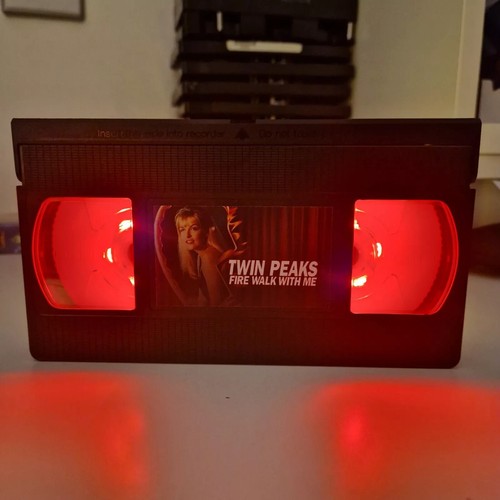 Twin peaks led vhs - twin, video