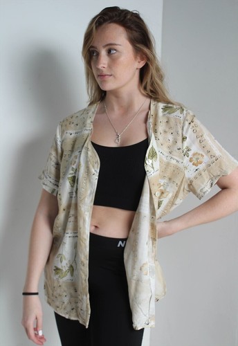 Vintage collarless flower - collarless,