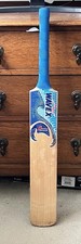 Kippax Wavex Grade 1+ Cricket Bat SH 2lb 11.5oz.