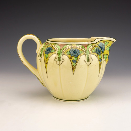 Royal doulton pottery - royal, flower