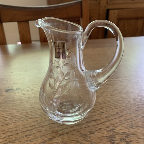 Rockingham crystal hand cut - hand,