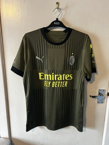 Milan puma size football - milan, m