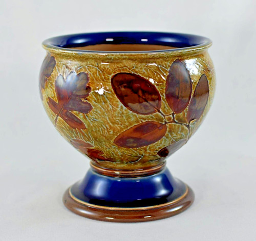 Antique royal doulton - royal,