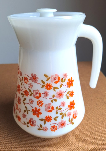 1970 mid century arcopal jug - 1970's,